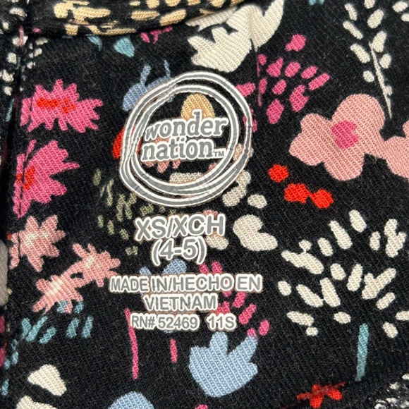 Girl’s- Floral black - Picture 7 of 13